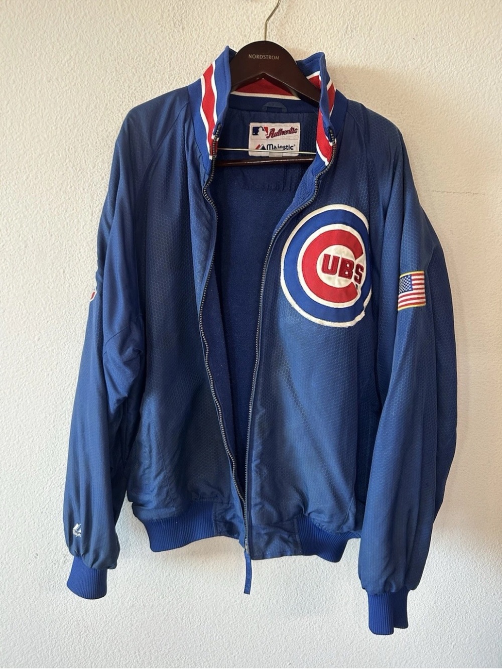 Vintage Majestic Chicago Cubs MLB Dugout Jacket USA Flag Korea Large